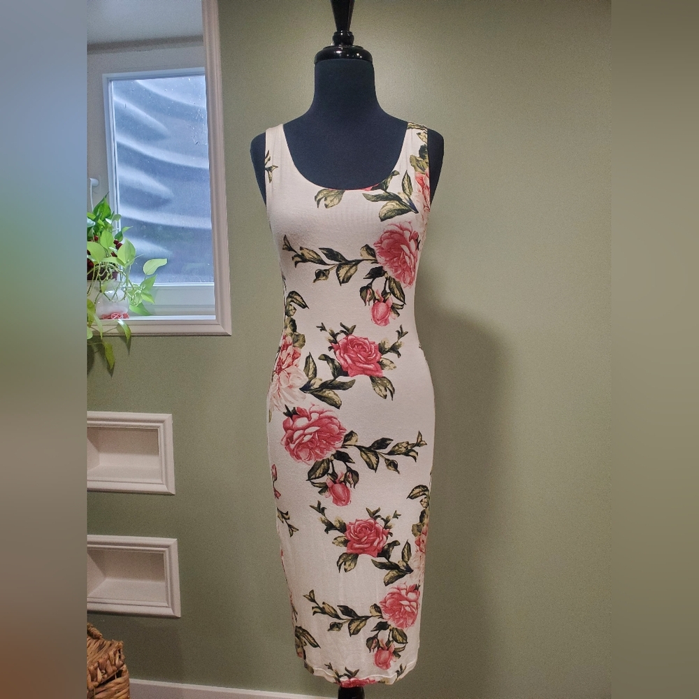 Popular Basics Pink and Cream Floral Midi Bodycon Dress